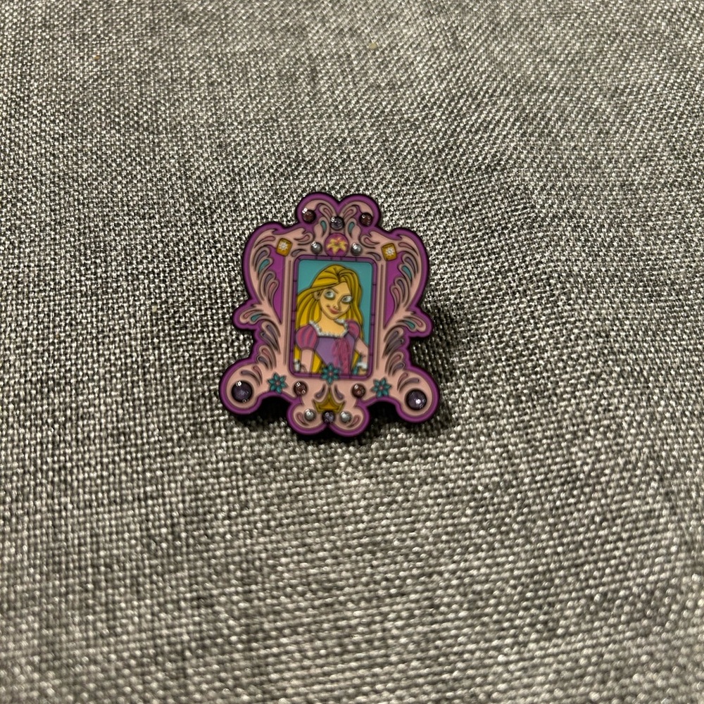 Rapunzel Blind Box Disney Pin